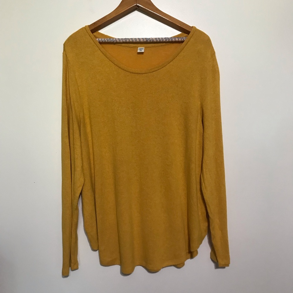 Old navy women’s soft sweater blouse